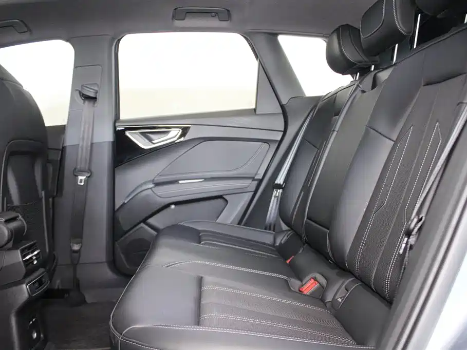 Audi Q4 e-tron 2024 40 e-tron Creation Edition фото 8