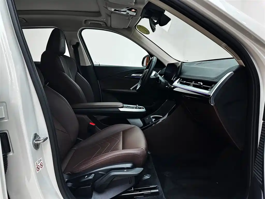 BMW X1 2023 sDrive20Li X Design Package фото 20