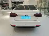 Фото 6 - Geely Emgrand
