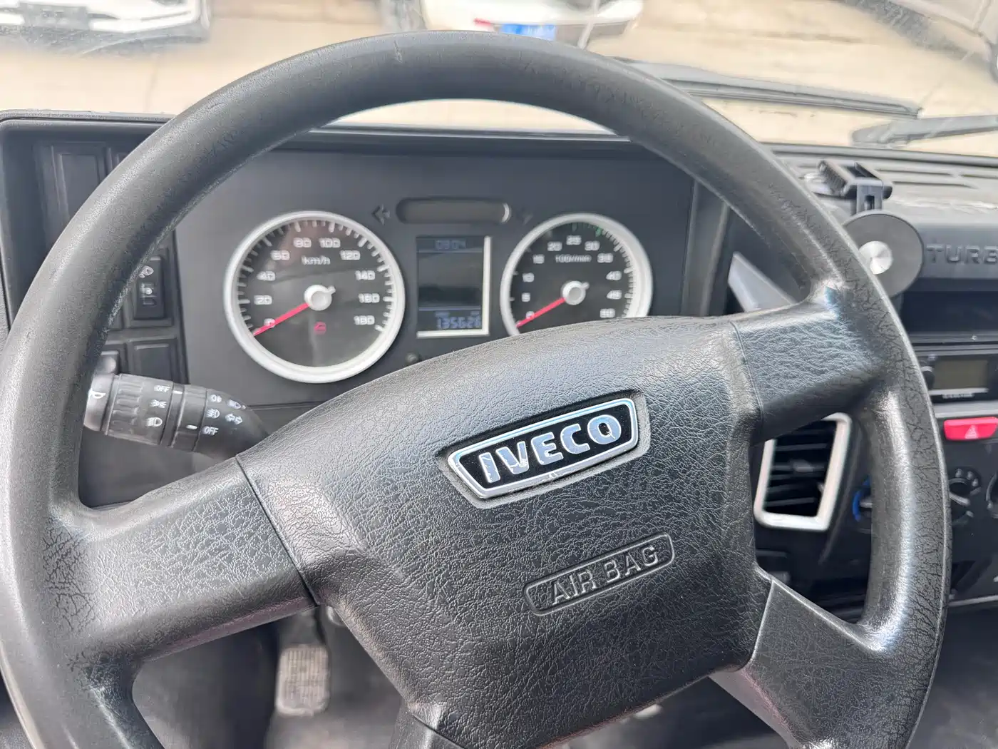 IVECO PROUD