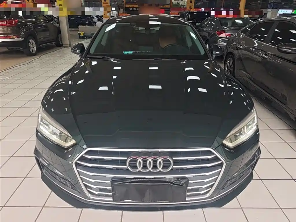 Audi A5 (Import) 2017 Sportback 45 TFSI Fashion фото 3