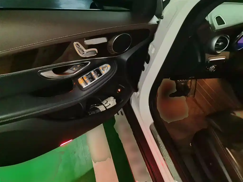 Mercedes-Benz GLC 2017 GLC 260 4MATIC Dynamic фото 14