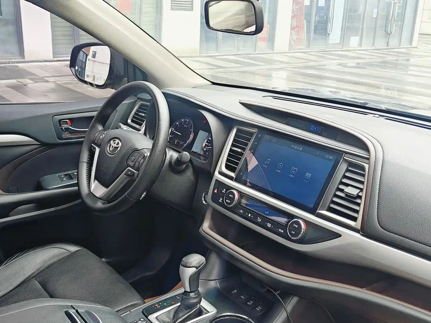 Toyota Highlander 2015 2.0T AWD Luxury Edition 7-seater фото 16