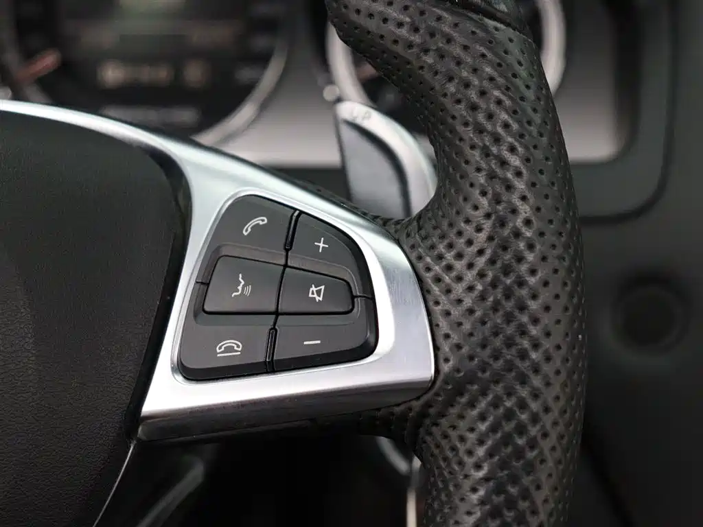 Mercedes-Benz C-Class AMG 2010 AMG C 63 Sport Enhanced Edition фото 15