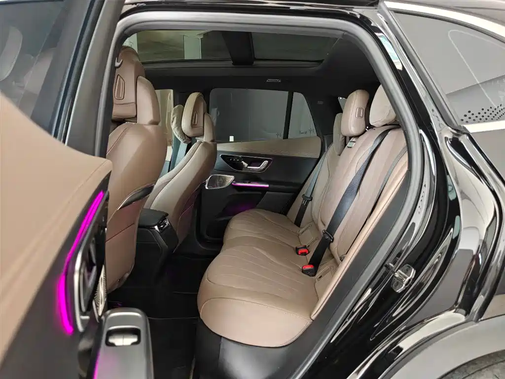 Mercedes-Benz EQE SUV 2024 500 4MATIC Luxury Edition фото 12
