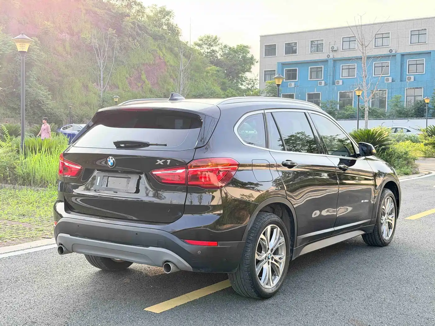 BMW X1 2018 sDrive20Li Leading Model фото 9
