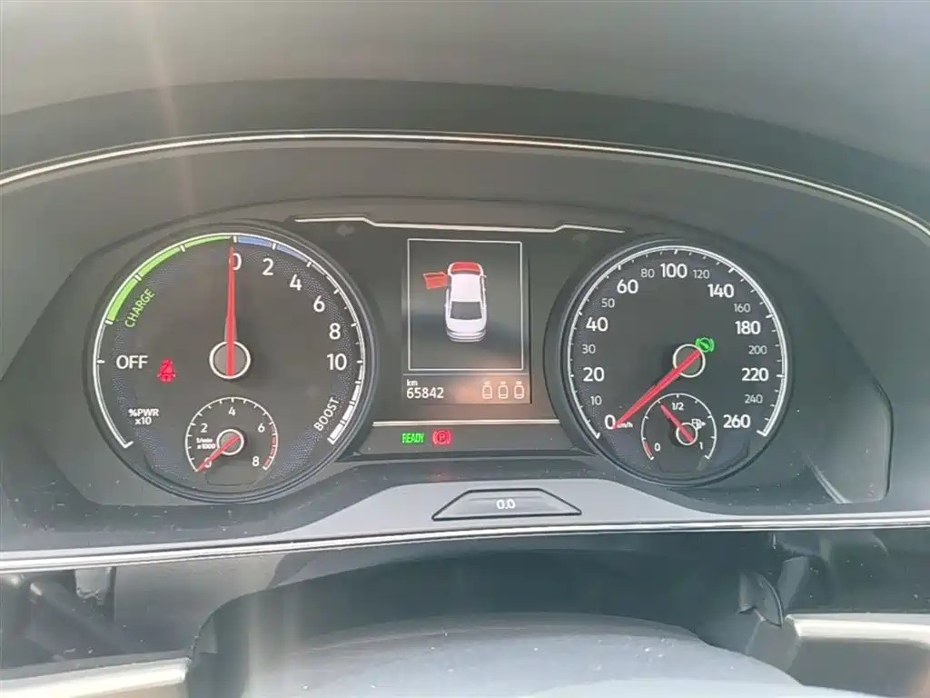 Volkswagen Passat New Energy 2019 430PHEV Hybrid Elite Edition фото 12