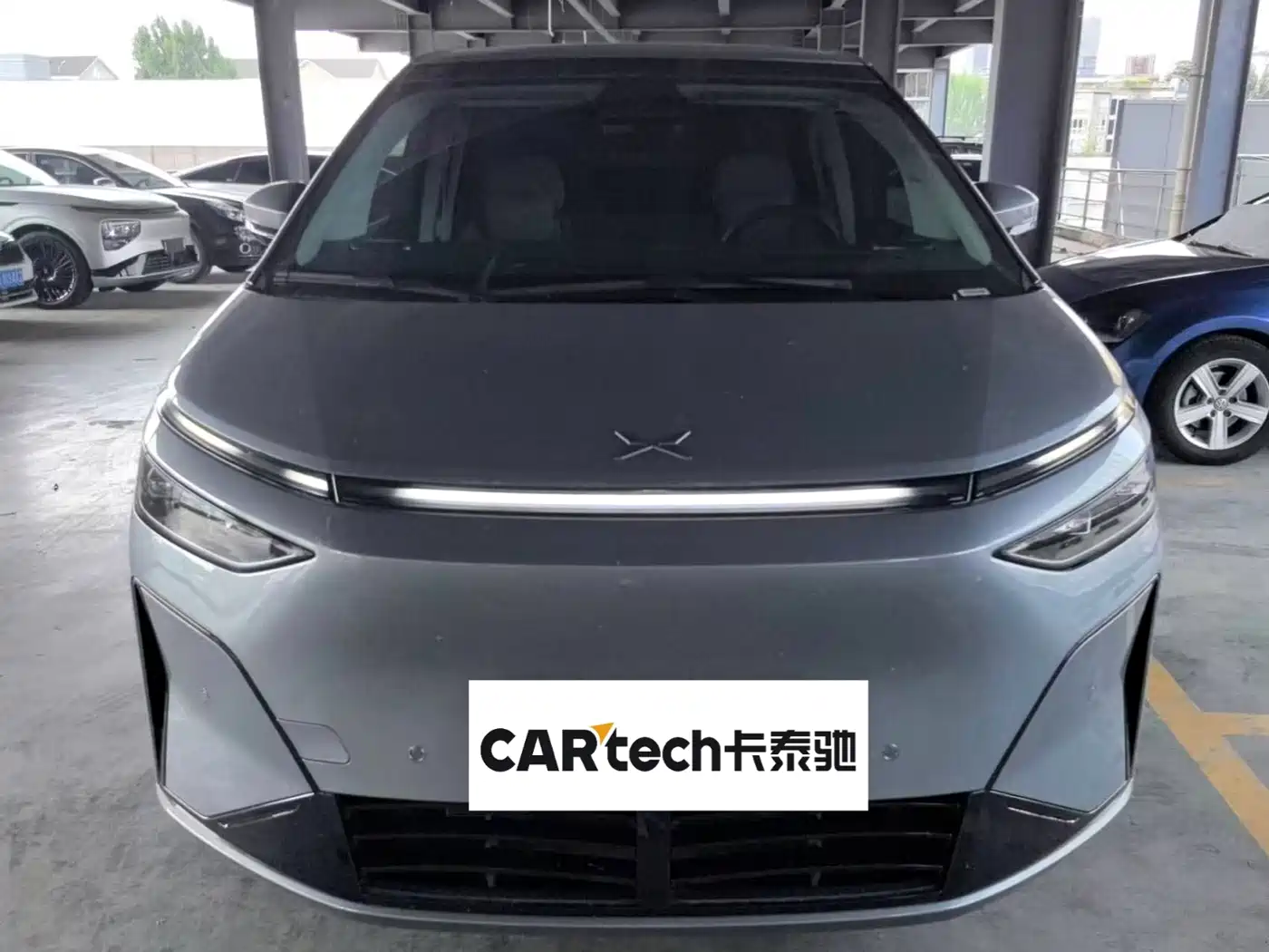  XPeng XPeng X9 2025 Extended Range Edition