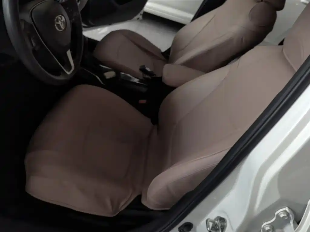Toyota Corolla 2021 TNGA 1.5L CVT Elite Edition фото 11