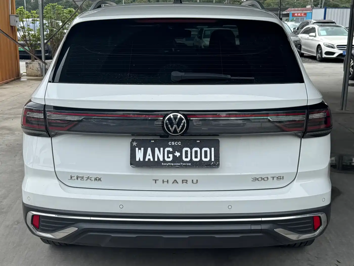 Volkswagen Tharu 2023 300TSI 2WD Moon Premium Edition фото 7