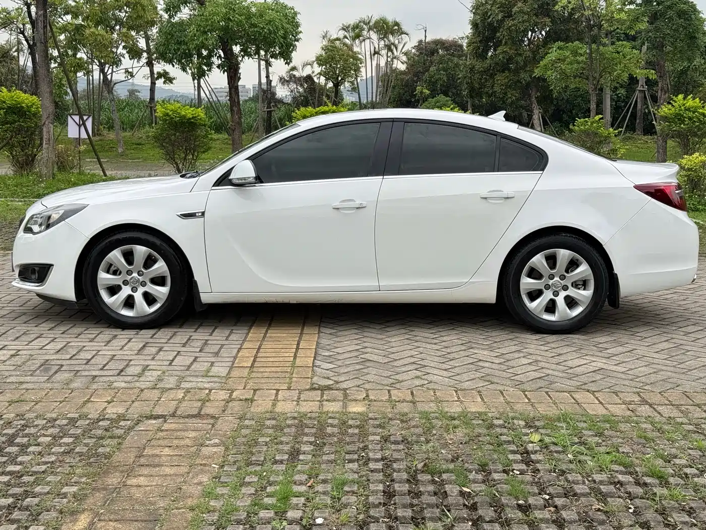 Buick Regal 2014 1.6T Fashion Technology Type фото 4
