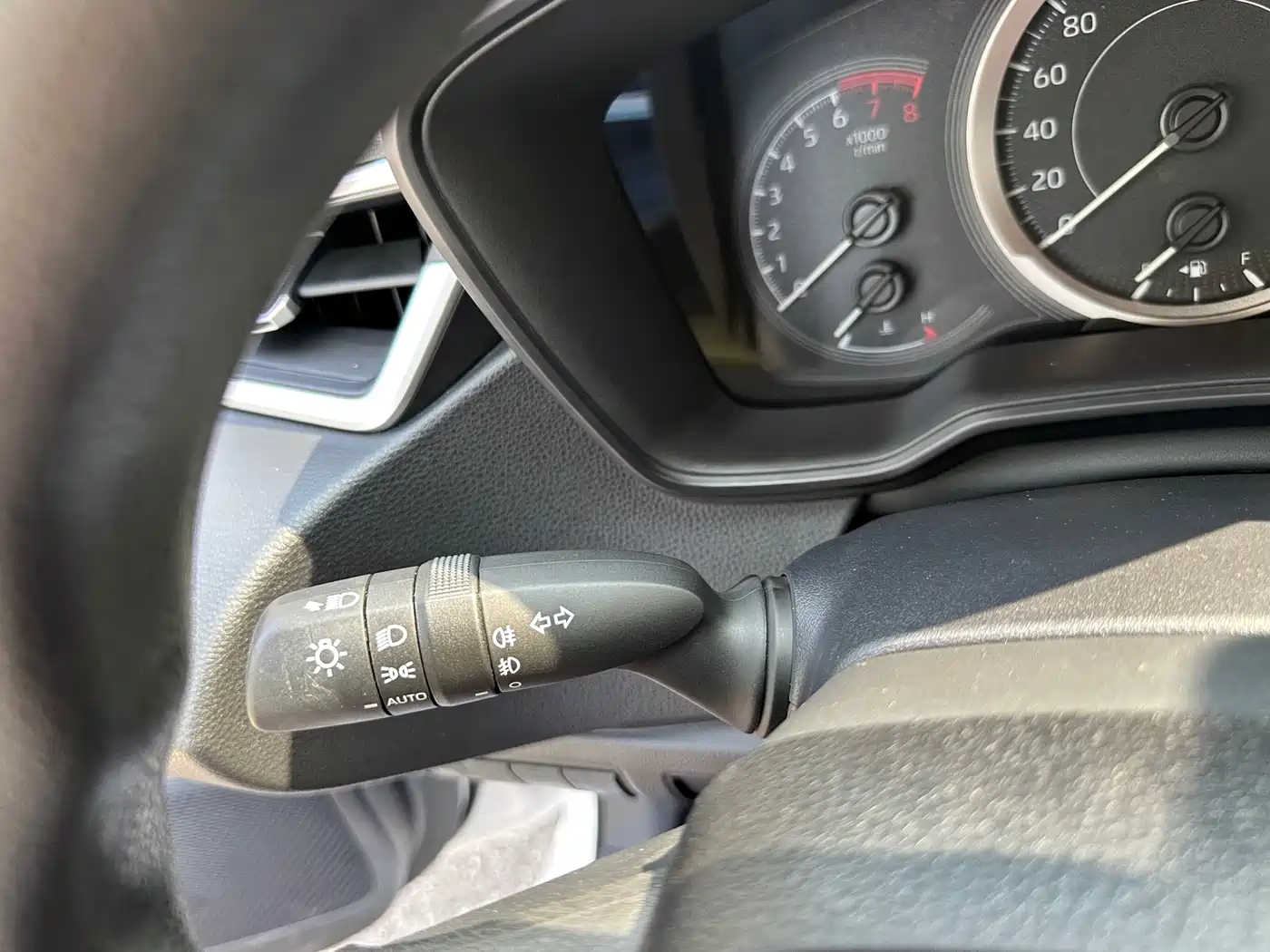 Toyota Corolla 2021 1.2T S-CVT Elite PLUS Edition фото 22