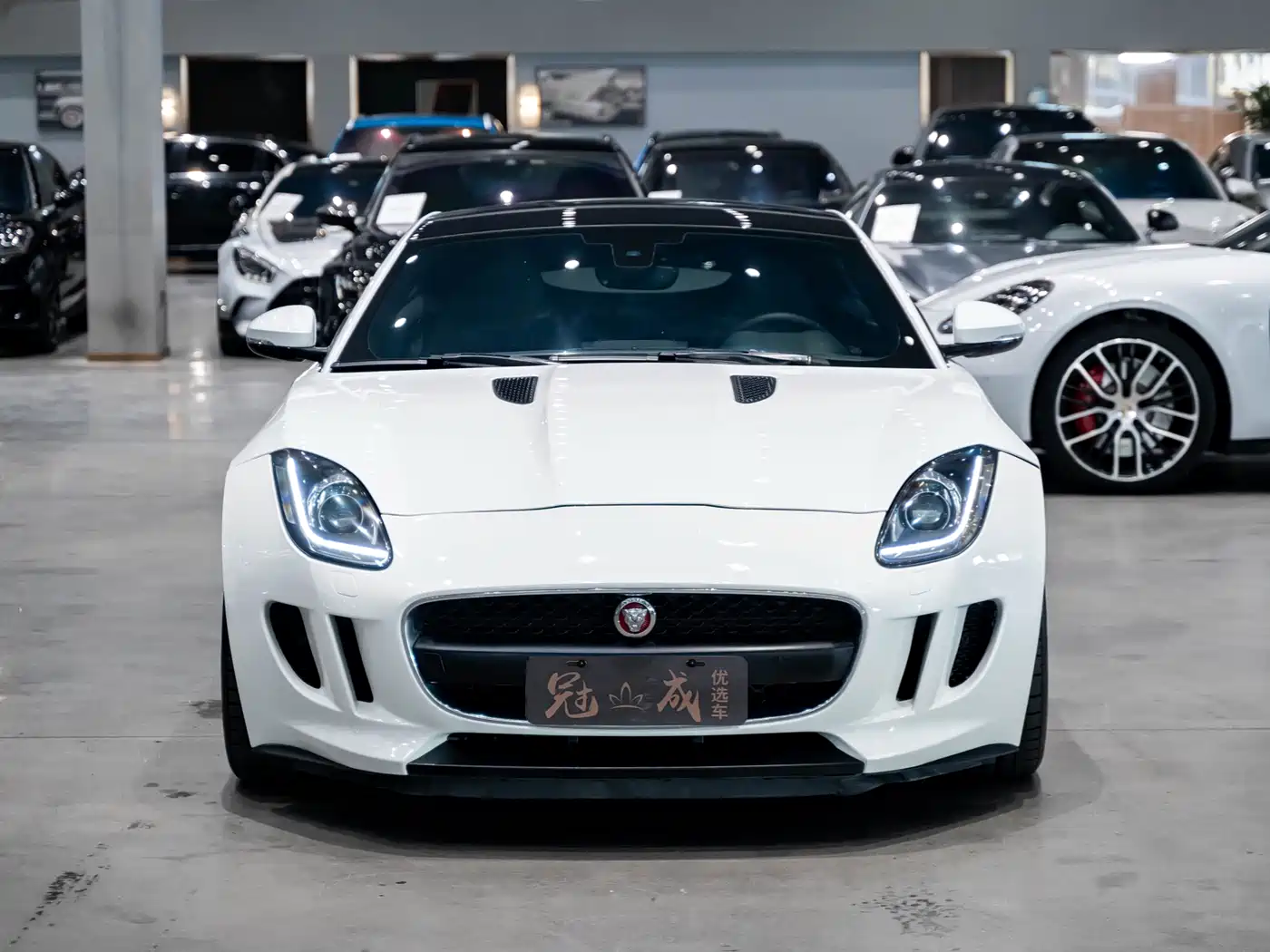 JAGUAR F TYPE