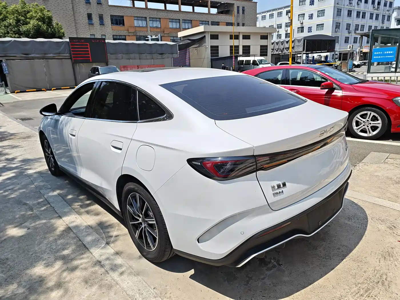 BYD Seal 06 New Energy 2024 DM-i 120KM Honor фото 11