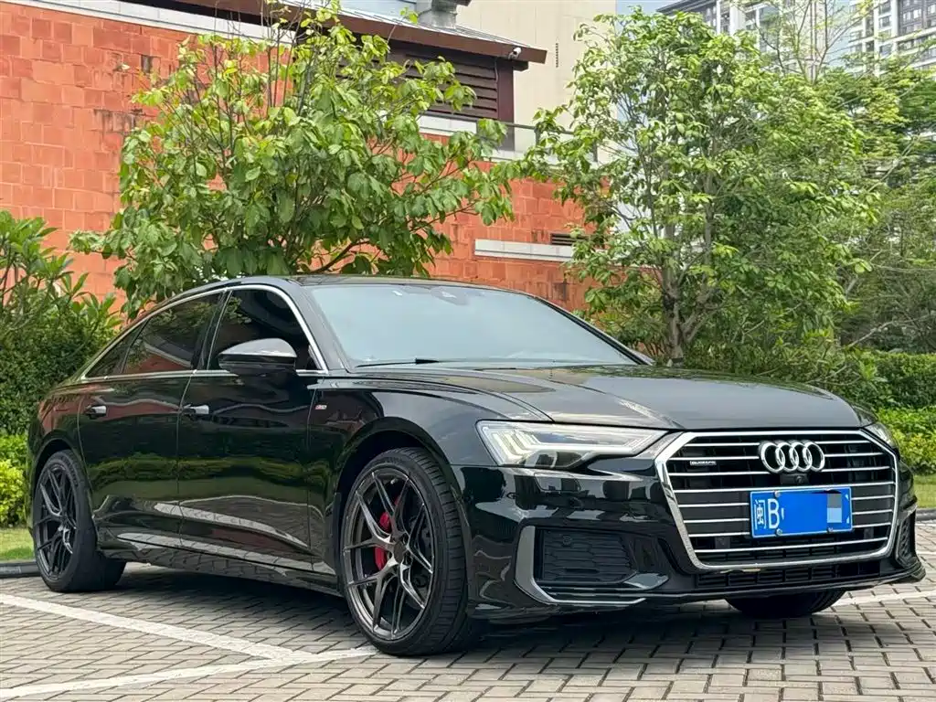 Audi A6L 2022 55 TFSI quattro Premium Dynamic фото 2