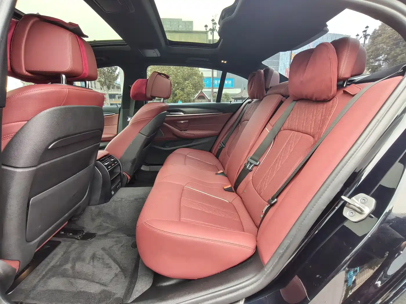 BMW 5 Series New Energy 2022 Facelift 535Le Pioneer M Sport Package фото 9