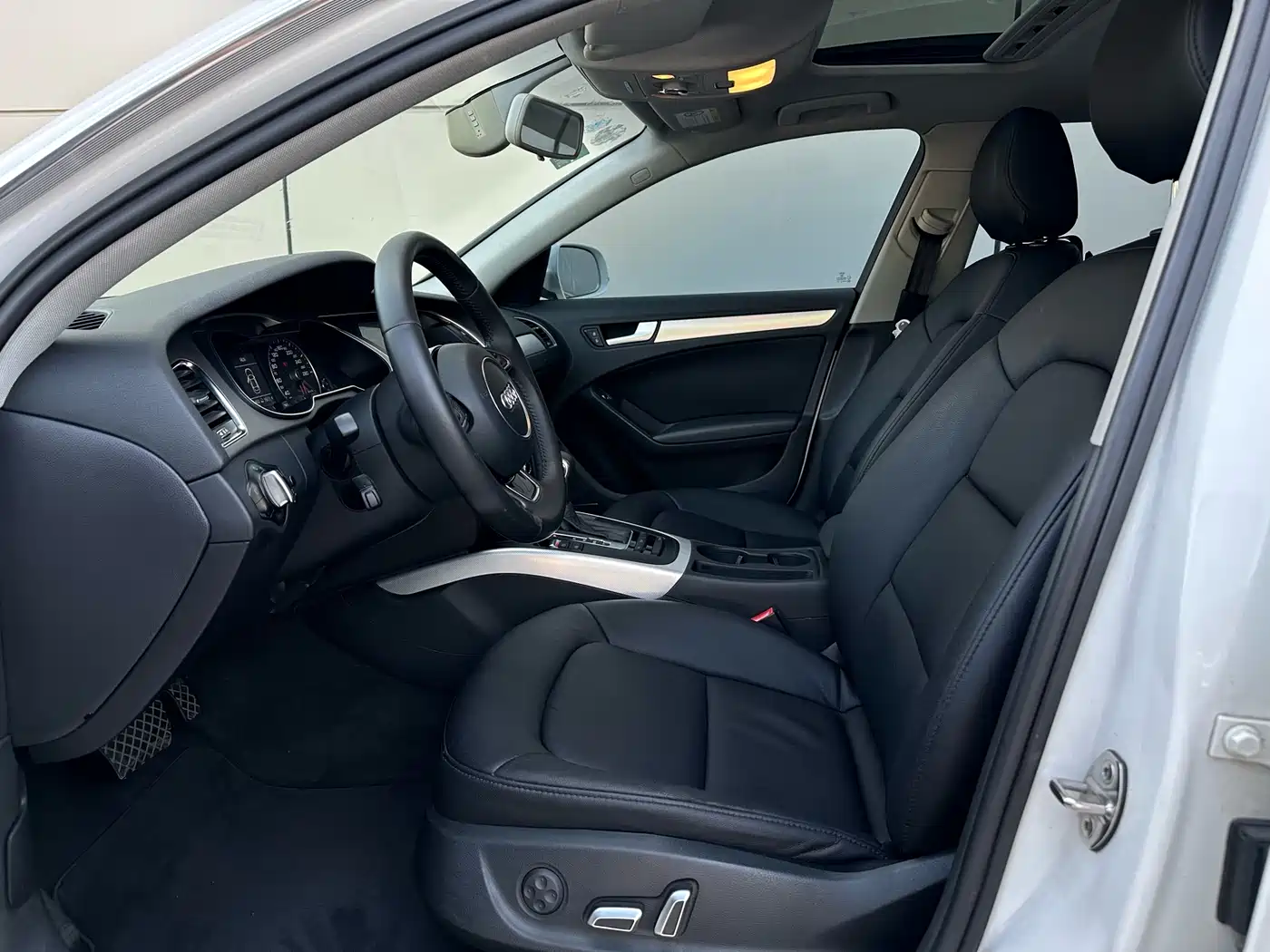 Audi A4L 2015 35 TFSI Auto Standard фото 6