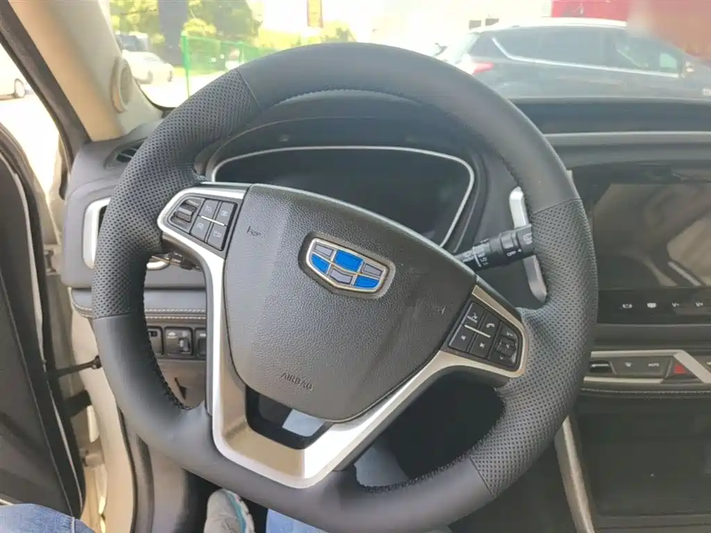 GEELY AUTOMOBILE VISION X6