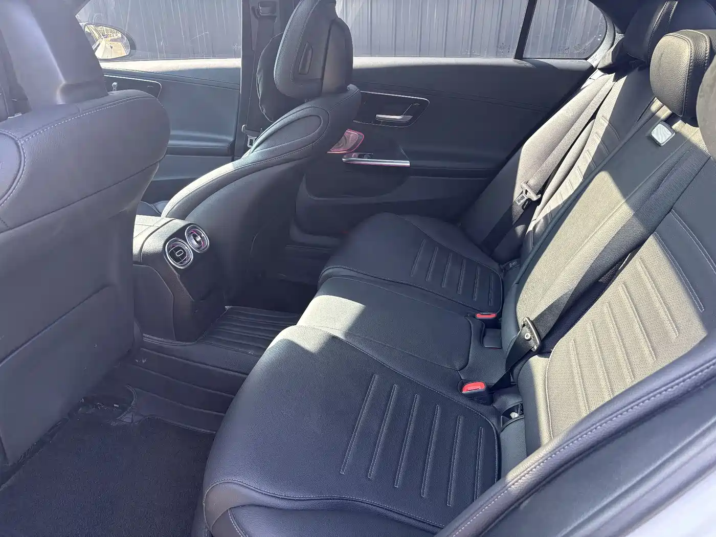 Mercedes-Benz C-Class 2024 C 260 L Sport фото 4