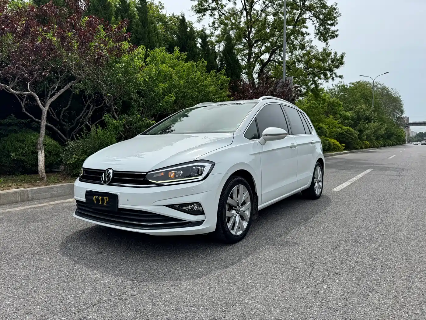 Volkswagen Golf Sportsvan 2019 280TSI Automatic Voyager China V фото 2