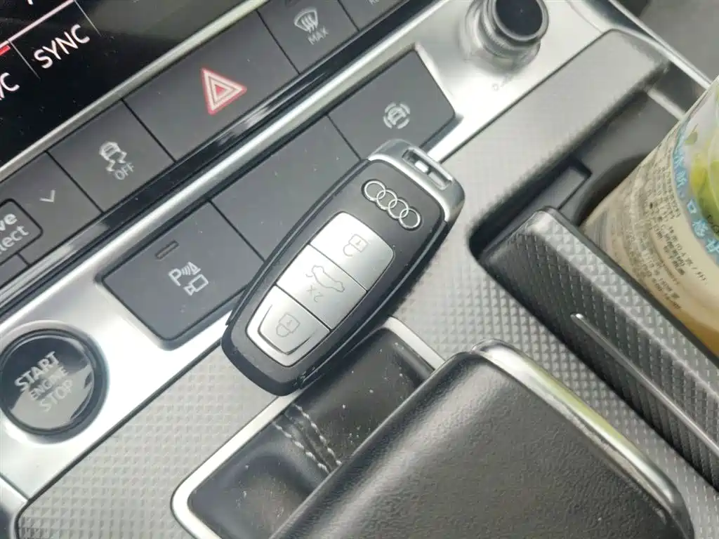 Audi A6L 2021 45 TFSI quattro Exclusive Sport фото 12