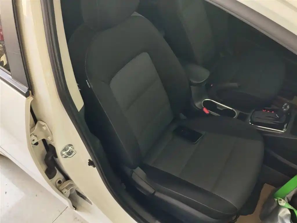 Kia K3 2017 1.6L Automatic 15th Anniversary Special GLS фото 25