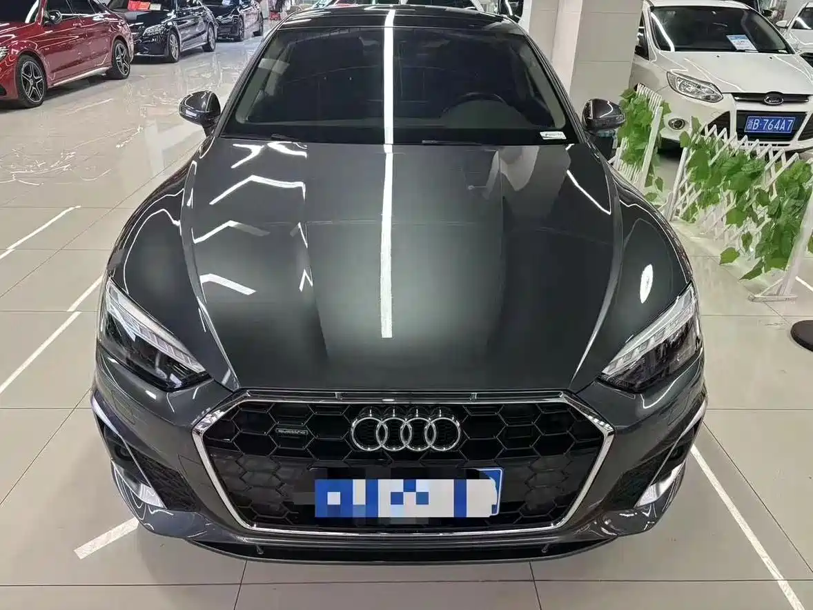 Audi A5 (Import) 2022 Sportback 40 TFSI Fashion Elegance фото 2