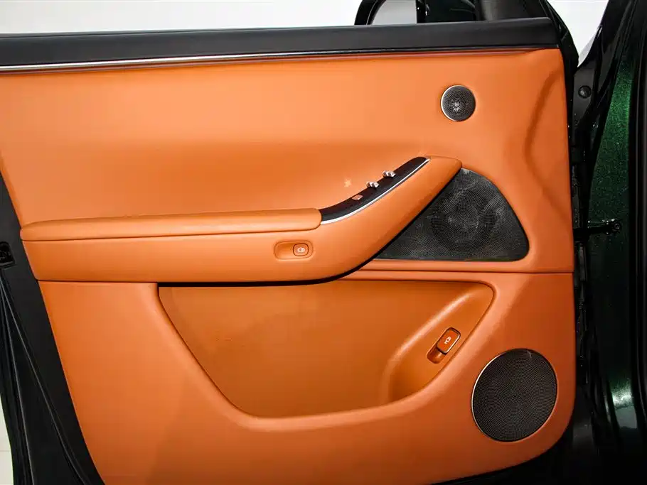 AITO Wenjie AITO M7 2026 Extended Range Ultra AWD 5-Seater фото 16