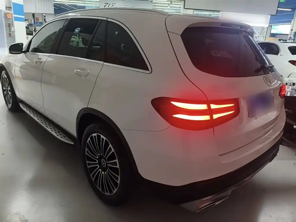 Mercedes-Benz GLC 2019 Model GLC 200 L 4MATIC фото 5