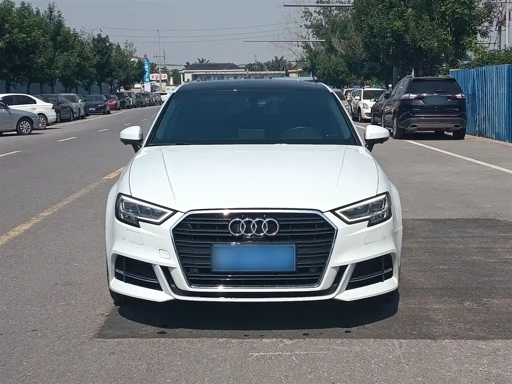 Audi A3 2019 Limousine 35 TFSI Fashion China VI фото 6