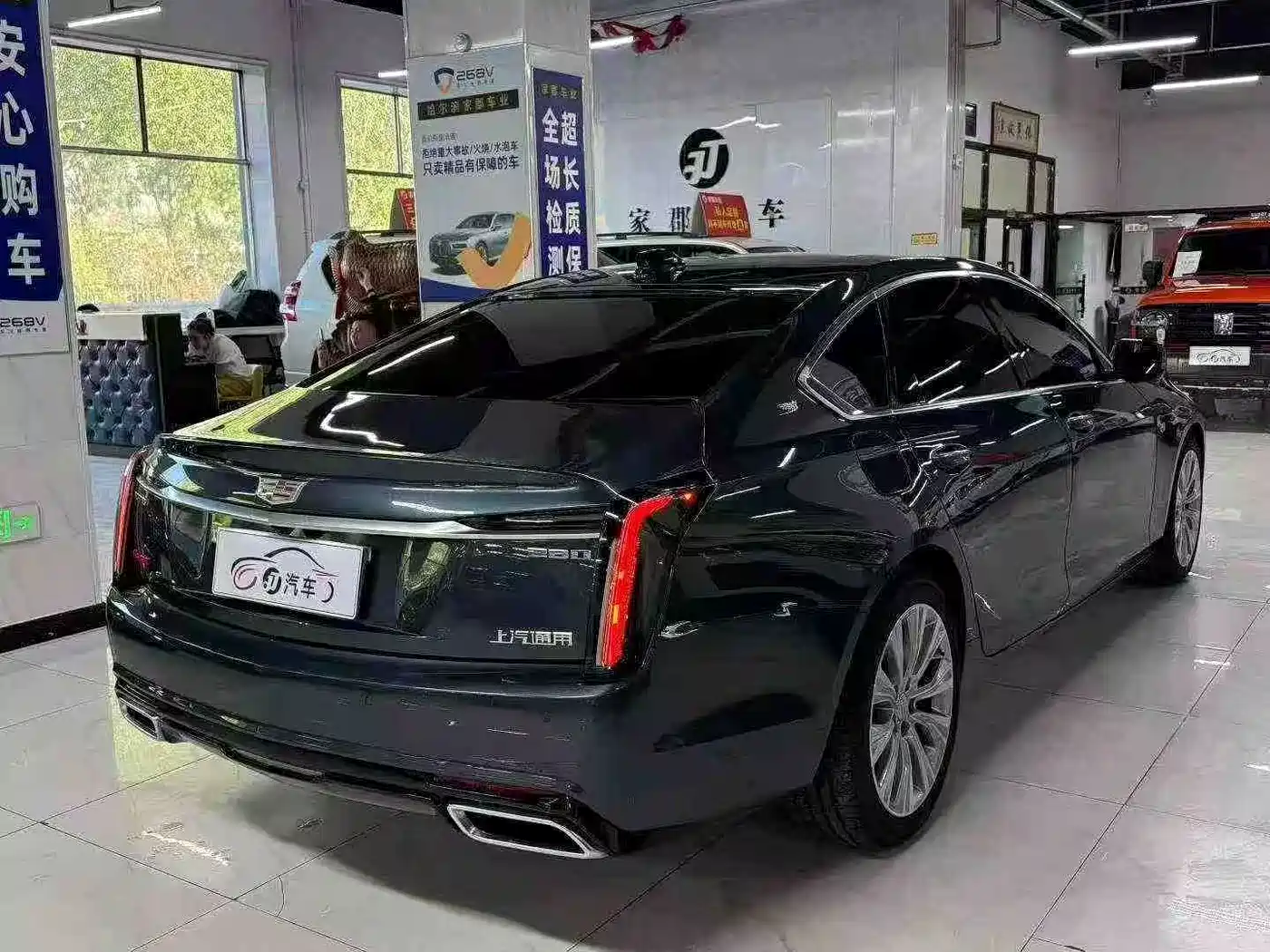 Cadillac CT6 2023 28T Luxury Edition фото 6