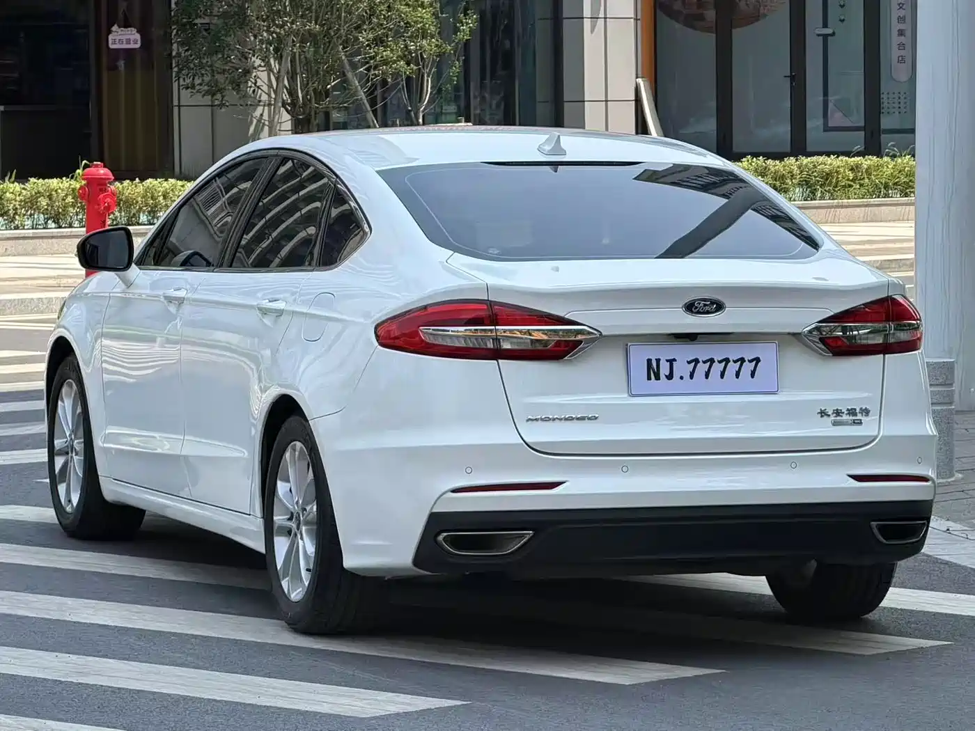 FORD MONDEO