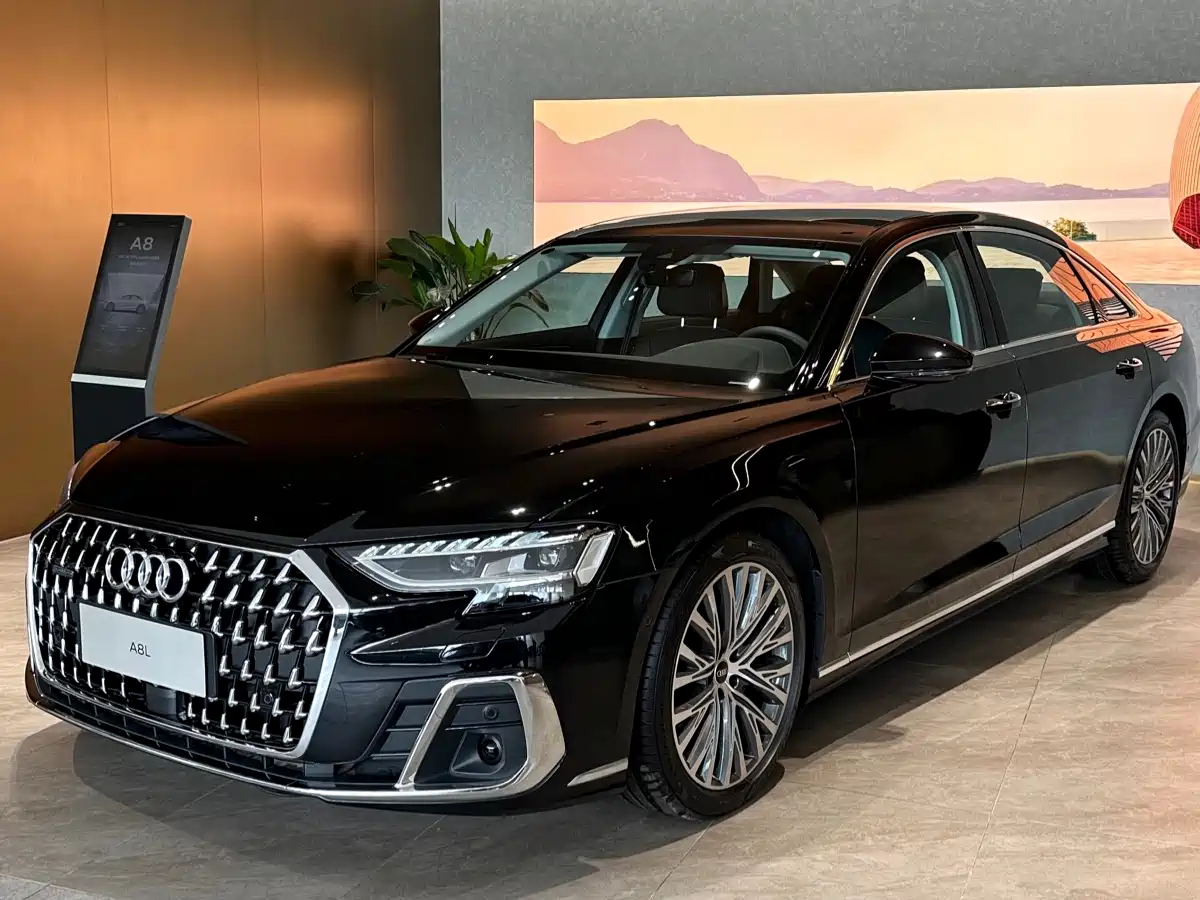 Audi A8 2026 A8L 50 TFSI quattro Selection