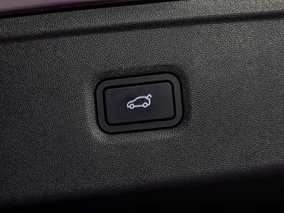 XPeng P7 2025 2025 820km Extended Range Edition