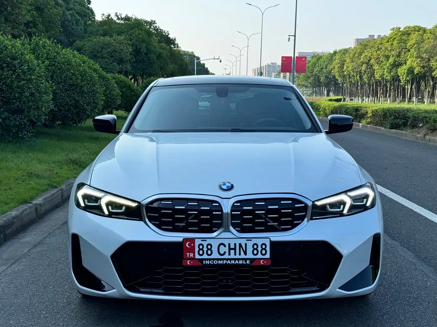BMW 3 Series 2023 320Li M Sport Package фото 2