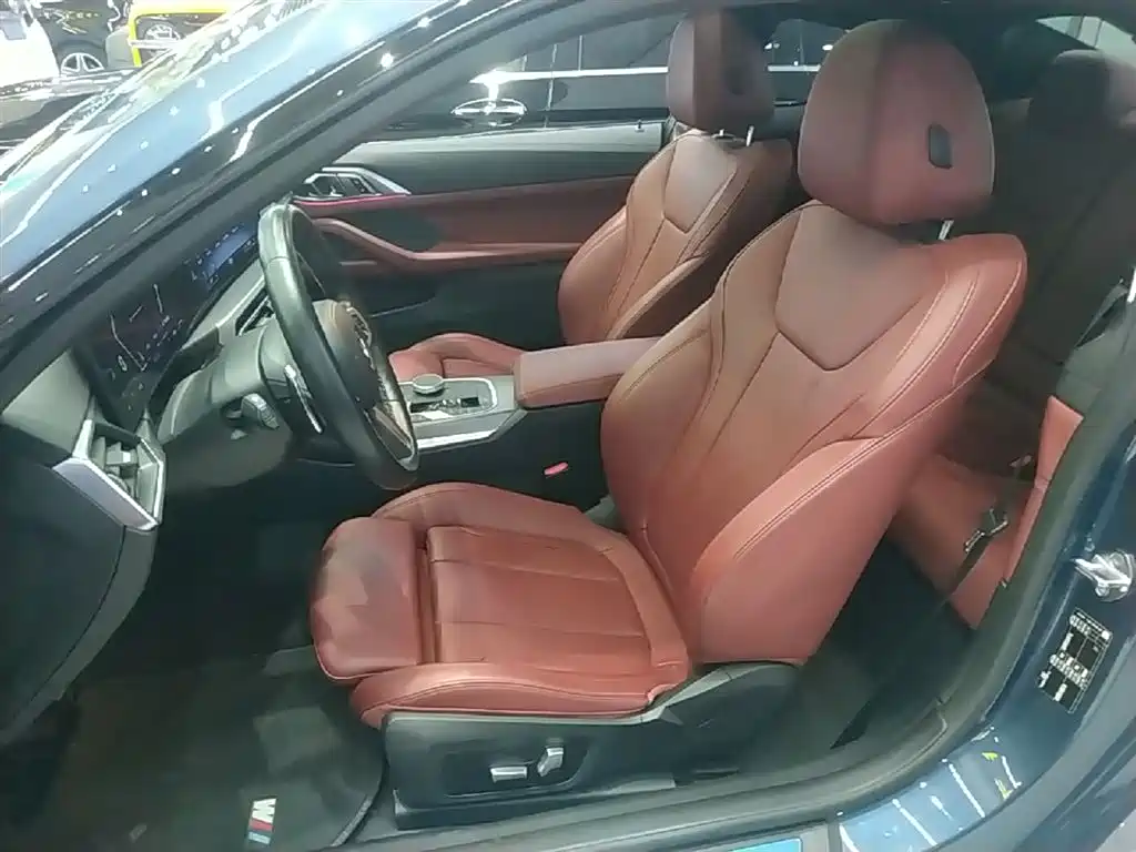 BMW 4 Series 2023 425i M Sport Shadowline Package фото 15