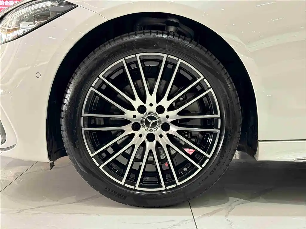 Mercedes-Benz C-Class 2024 C 200 L Sport Edition фото 9