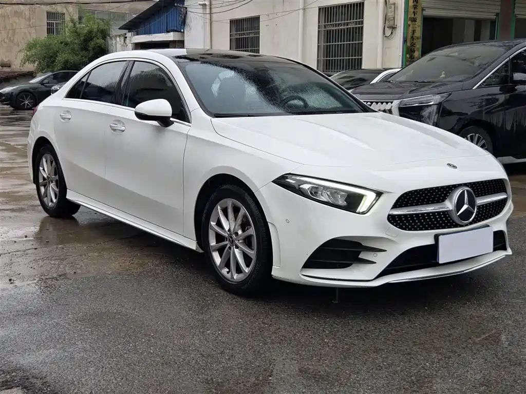 Mercedes-Benz A-Class 2020 Facelift A 200 L Sport Sedan Fashion фото 23