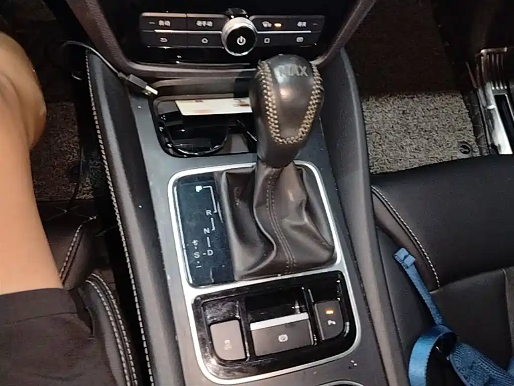 BYD Song MAX 2017 1.5T Auto Smart Luxury 7-Seater фото 14