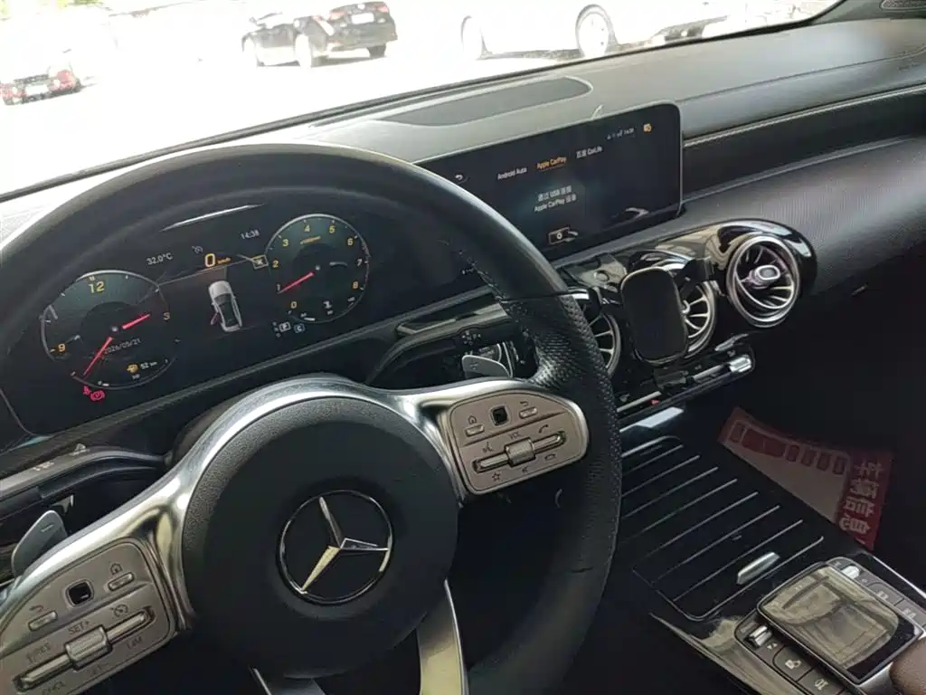 Mercedes-Benz A-Class 2020 Facelift A 200 L Sport Sedan Fashion фото 6