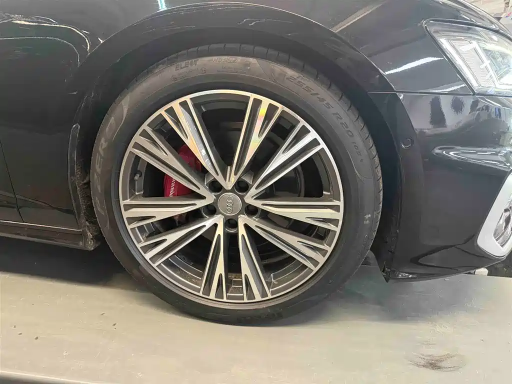 Audi A6L 2019 45 TFSI quattro Premium Dynamic фото 8