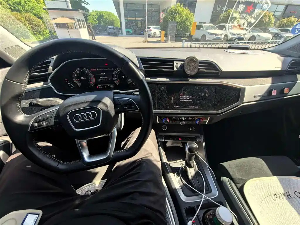 Audi Q3 2021 35 TFSI Fashion Sport фото 6