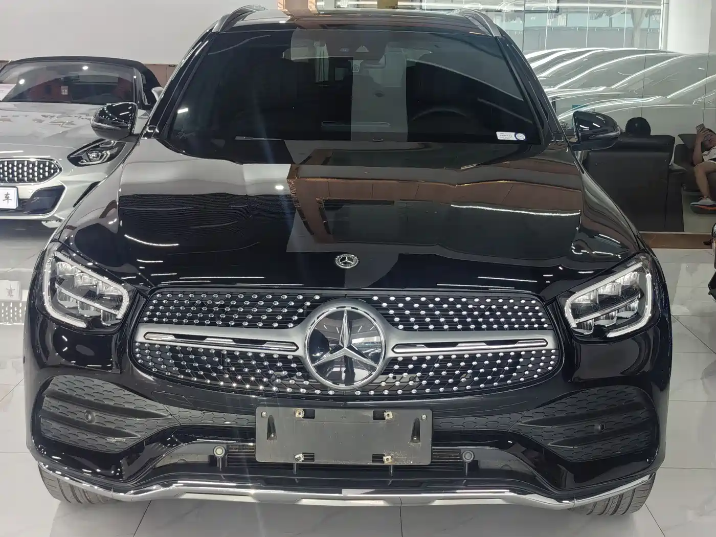 Mercedes-Benz GLC 2021 GLC 300 L 4MATIC Sporty фото 2