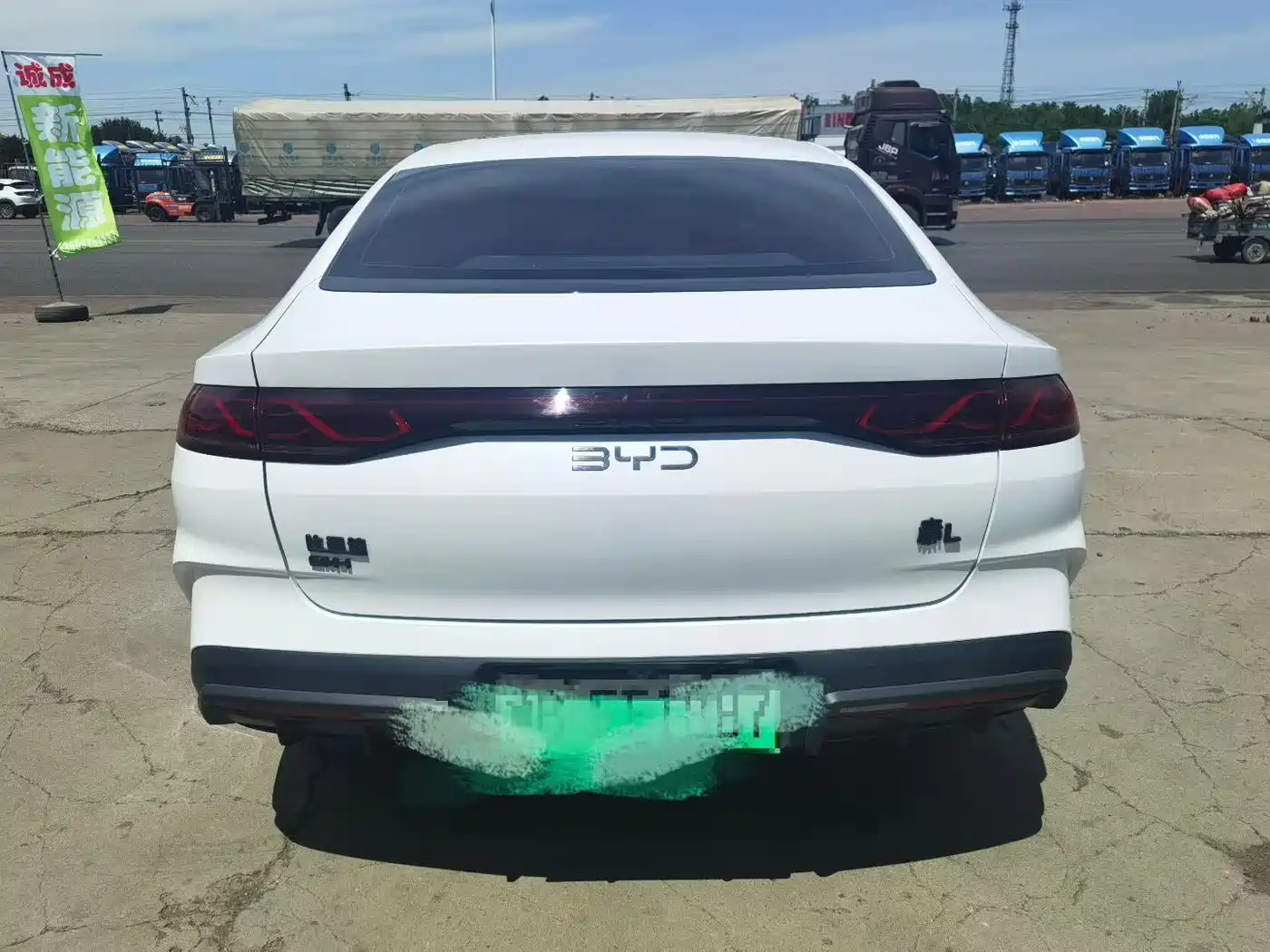 BYD Qin L 2024 DM-i 120KM Leading фото 5