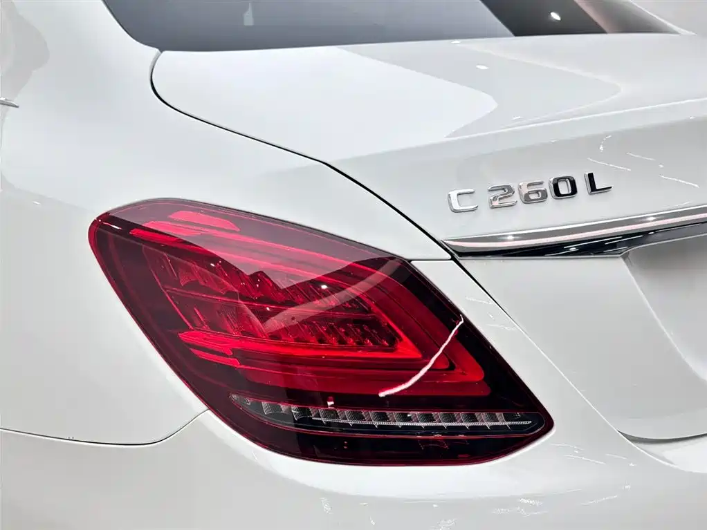 Mercedes-Benz C-Class 2020 C 260 L Sport фото 19