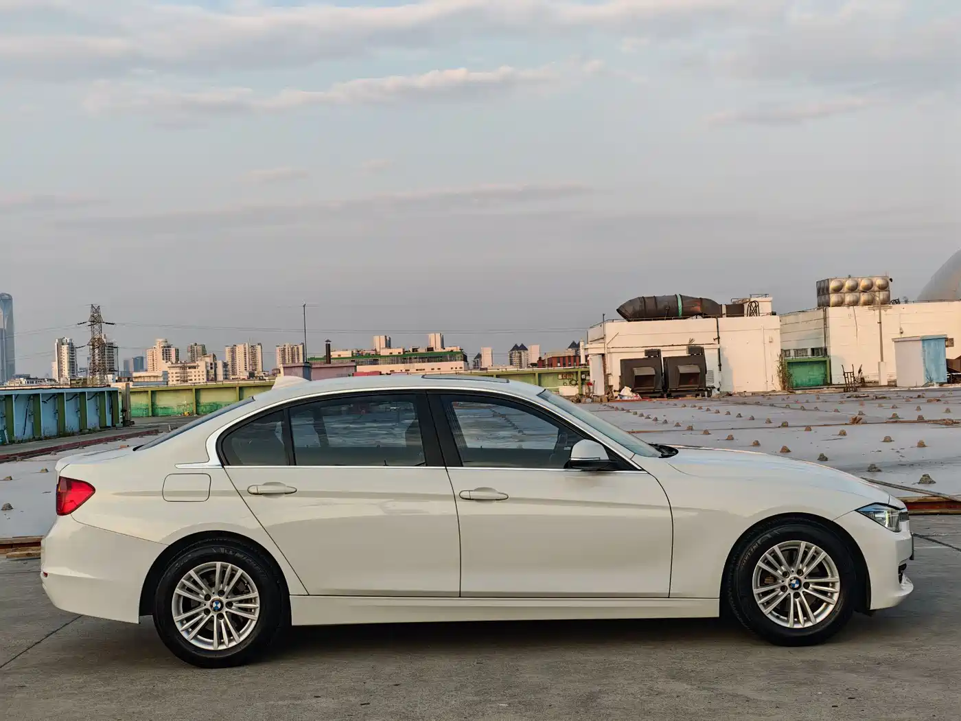 BMW 3 Series 2014 320Li Fashion фото 4