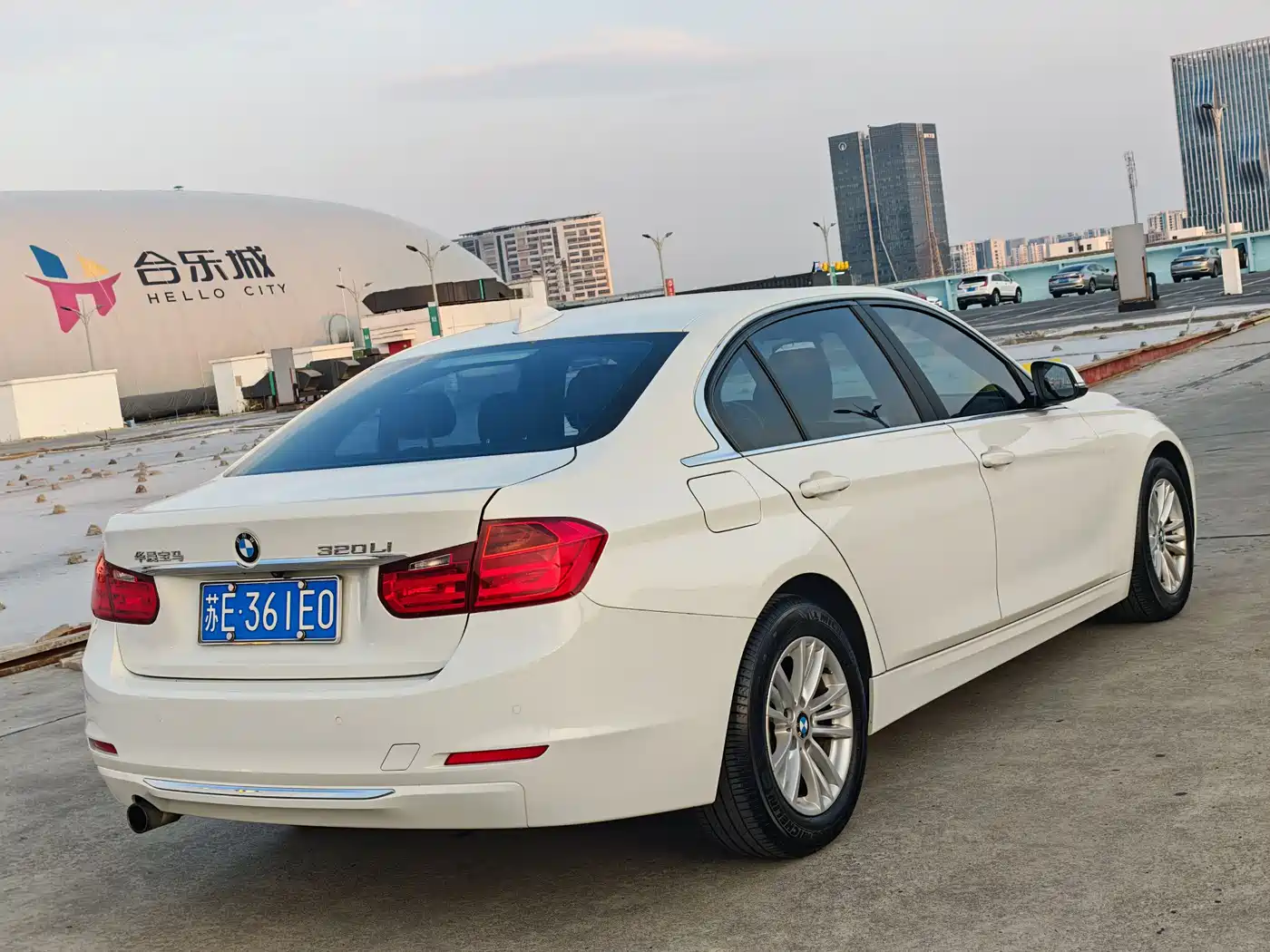 BMW 3 Series 2014 320Li Fashion фото 5