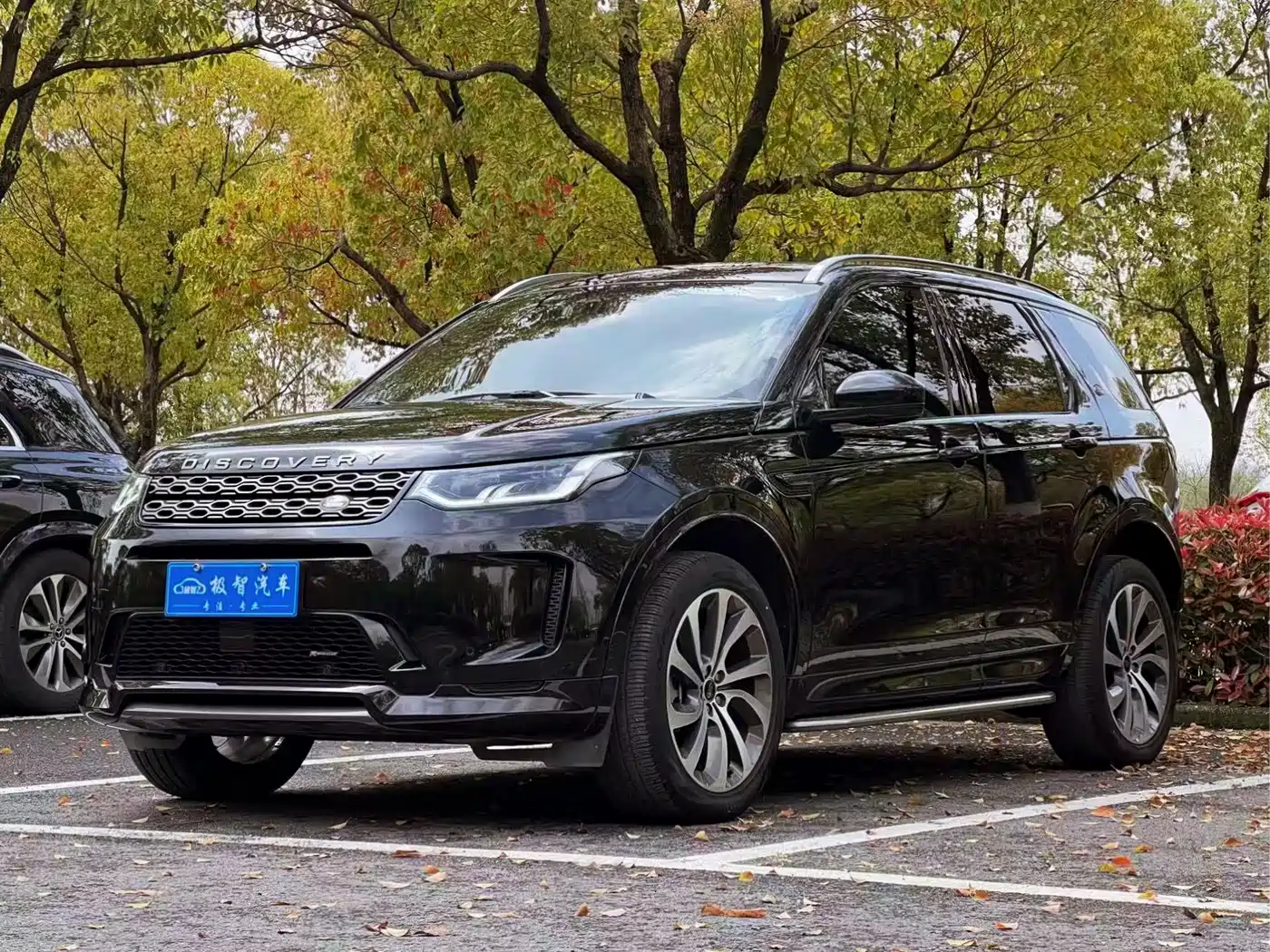 LAND ROVER DISCOVER SPORTS