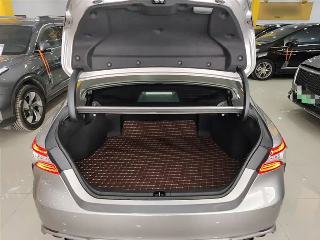 Toyota Camry 2021 2.5S Feng Shang Edition фото 19