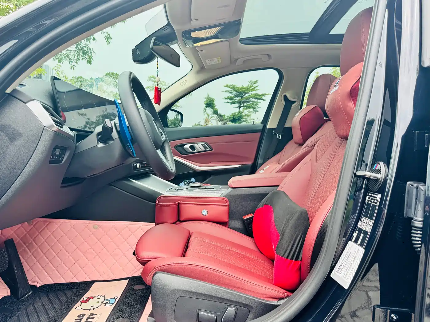 BMW 3 Series 2024 325Li M Sport Shadowline Package фото 4